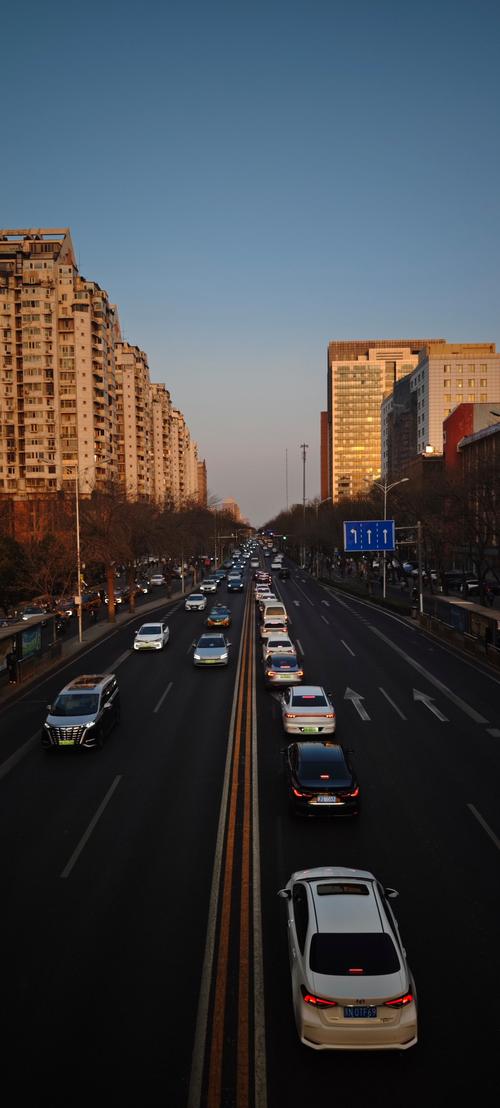 京牌港北京公户车牌照转让报价全攻略：2023最新行情与避坑指南